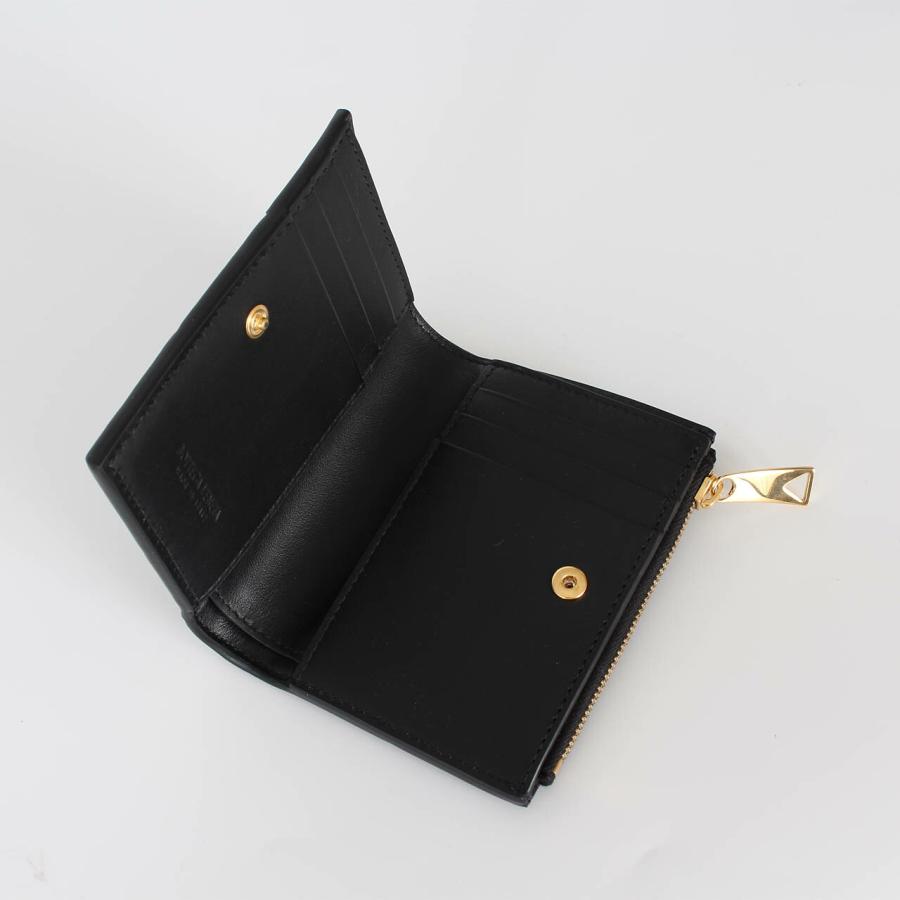 BOTTEGA VENETA（ボッテガ・ヴェネタ） 財布 二つ折り財布 SMALL BI