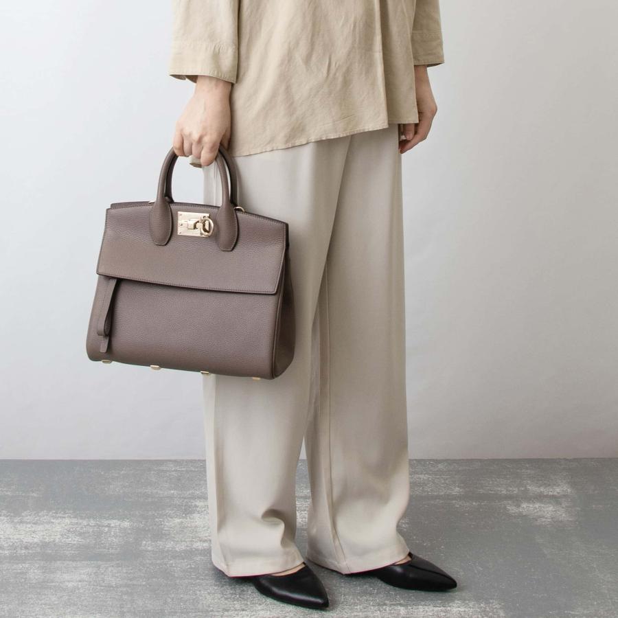 FERRAGAMO フェラガモ バッグ レディース 2WAYハンド/ショルダー FERRAGAMO フェラガモ バッグ レディース 2WAYハンド/ショルダー