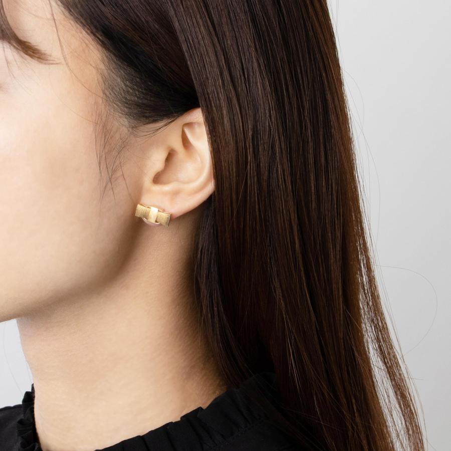 FERRAGAMO フェラガモ ピアス VARA BOW EARRINGS ヴァラ・リボン FERRAGAMO フェラガモ ピアス VARA BOW EARRINGS ヴァラ・リボン