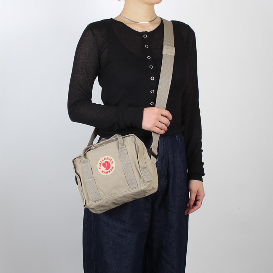 【Y.様5/5検討中】 Fjällräven グレー ショルダーバッグ Fjallraven Kanken フェールラーベン FJALLRAVEN バッグ 2WAYボディ