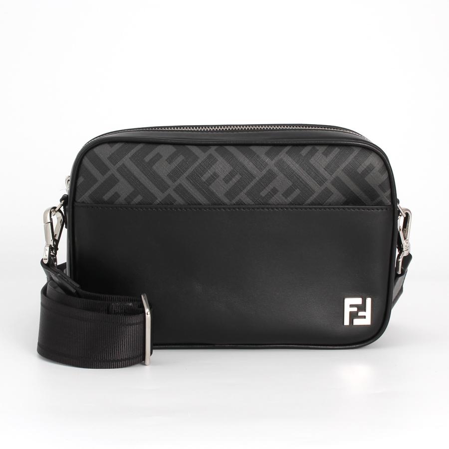 FENDI（フェンディ） バッグ ショルダーバッグ SQUARED FF CAMERA CASE