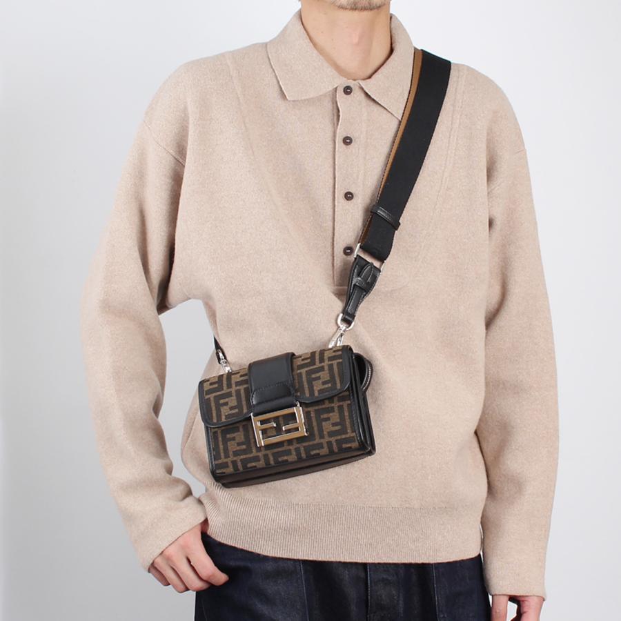 FENDI（フェンディ） バッグ ショルダーバッグ BAGUETTE DOUBLE FF