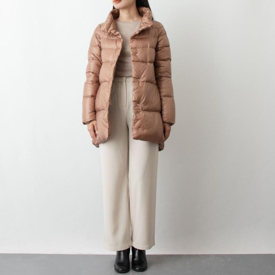 ヘルノ HERNO レディース ダウンコート ヘーゼルブラウン RESORT NYLON ULTRALIGHT ＆ LIGHT LADY  A-SHAPE PI00080DR 12017 2450 NOCCIOLA