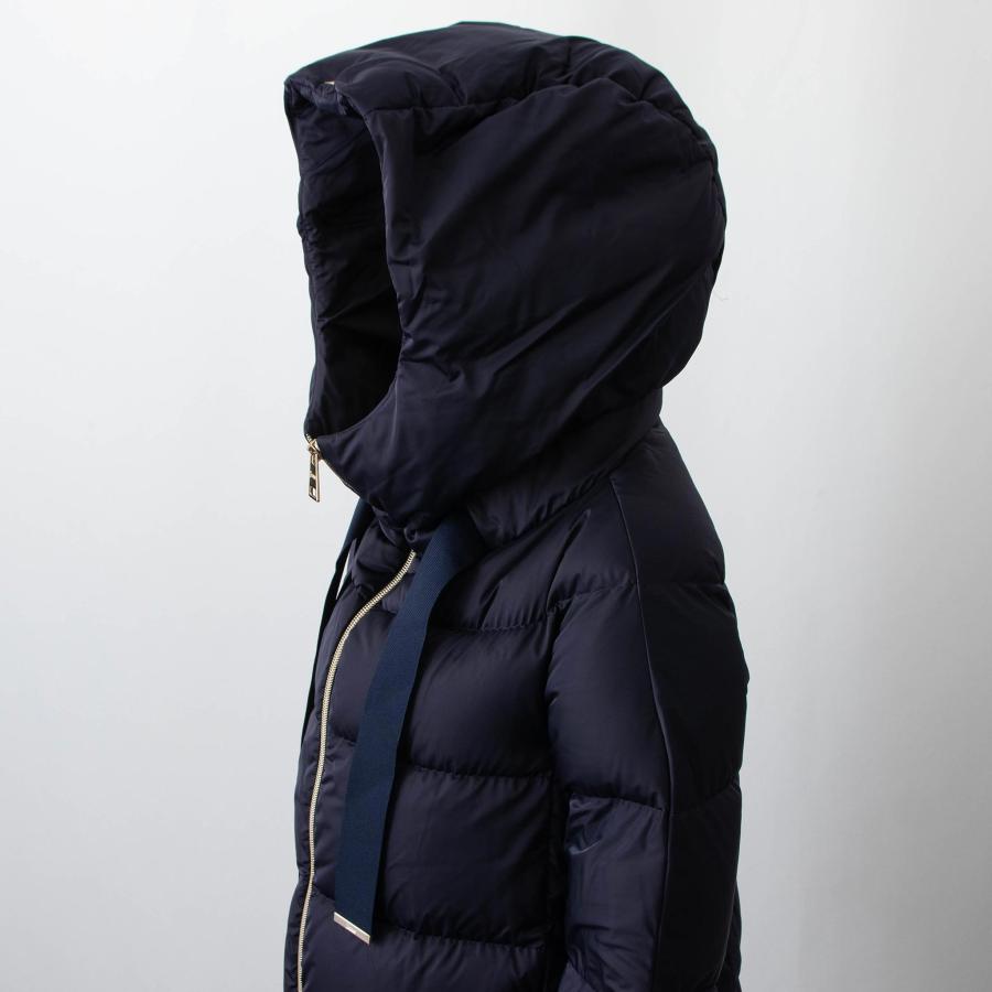 HERNO ヘルノ レディース ダウンコート A-SHAPE HOODED SATIN HERNO ヘルノ レディース ダウンコート A-SHAPE HOODED SATIN