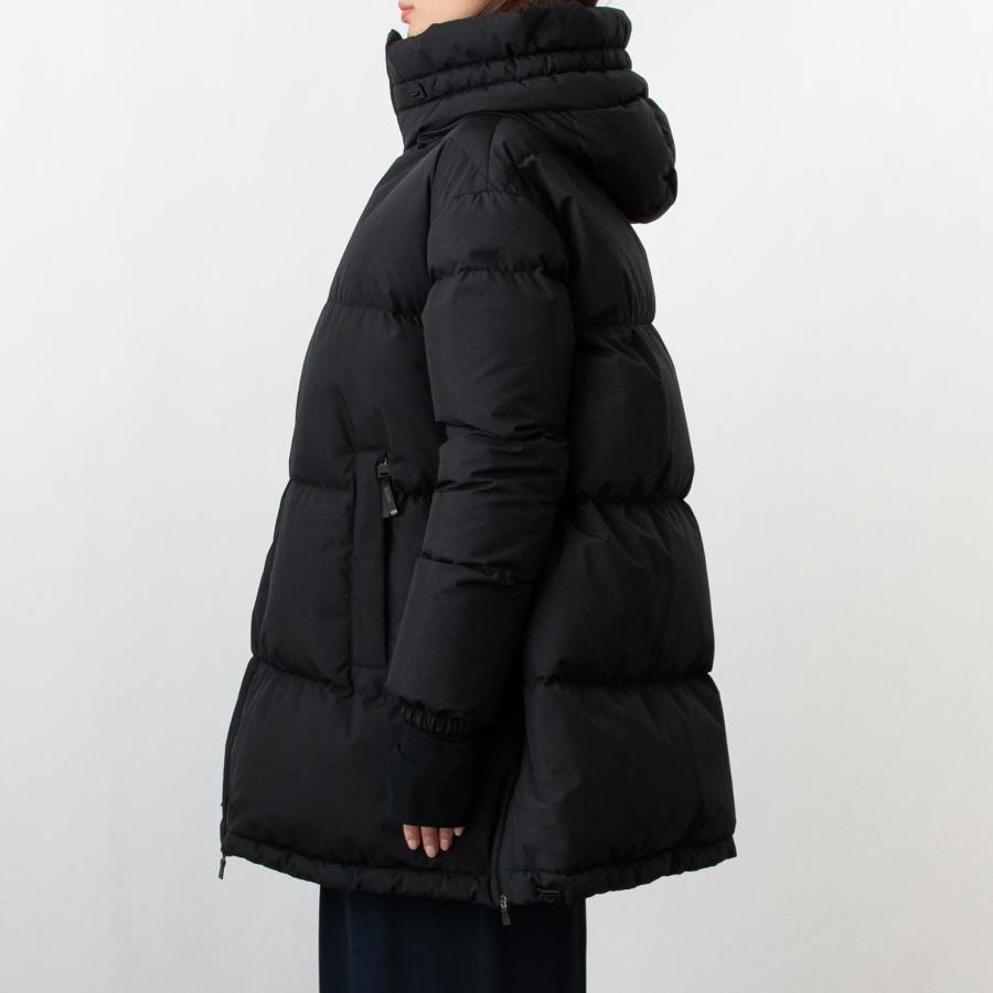 【極美品】Herno ダウントコート GORE-TEX サイズ50 HERNO Laminar ヘルノ ラミナー ダウンコート PI00229DL 11106