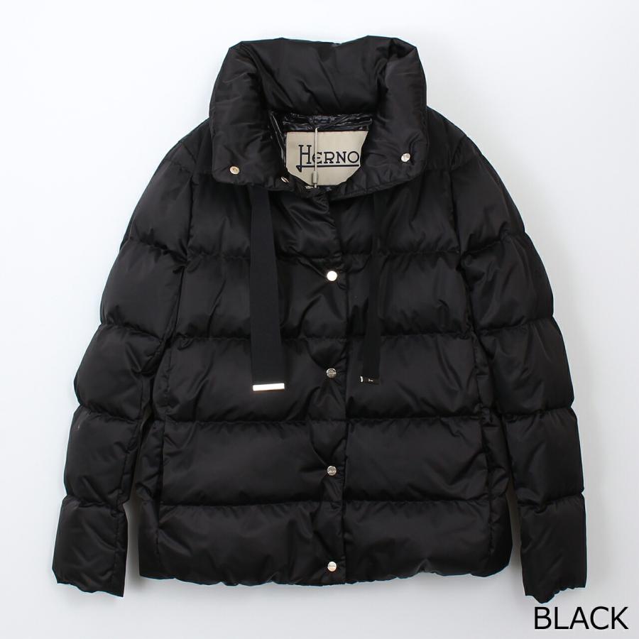 HERNO（ヘルノ） ダウンジャケット CAPES CAPPA IN SATIN ケープ
