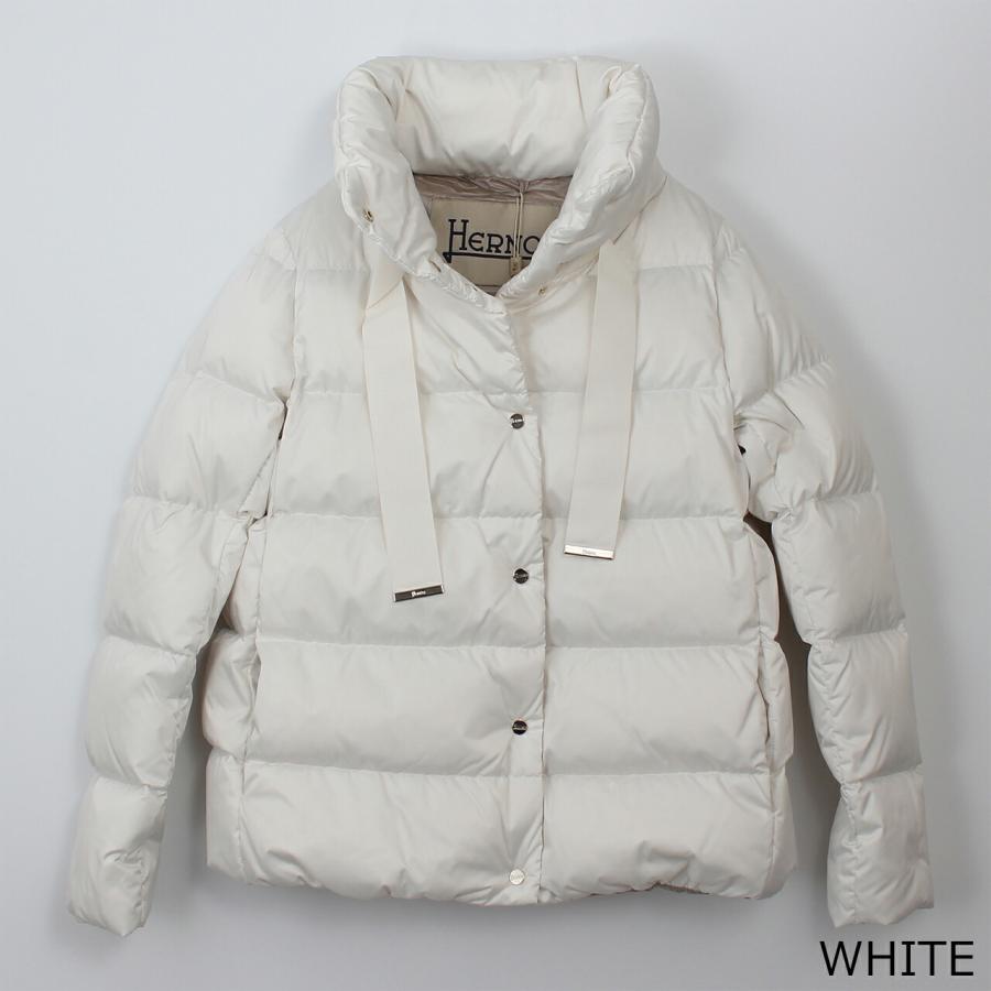 HERNO（ヘルノ） ダウンジャケット CAPES CAPPA IN SATIN ケープ