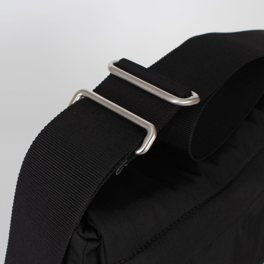 新品 ジルサンダー JIL SANDER ショルダーバッグ CROSSBODYBAG MEDIUM ブラック JIL SANDER(ジル サンダー)｜クロスボディバッグ/ブラック の通販