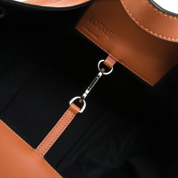 LOEWE ロエベ バッグ レディース 2WAYショルダーバッグ HAMMOCK LOEWE ロエベ バッグ レディース 2WAYショルダーバッグ HAMMOCK