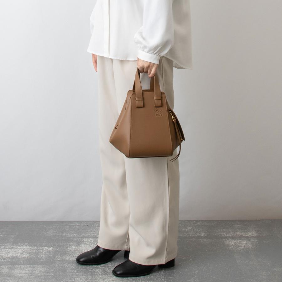 LOEWE ロエベ バッグ レディース 2WAYハンド/ショルダーバッグ LOEWE ロエベ バッグ レディース 2WAYハンド/ショルダーバッグ