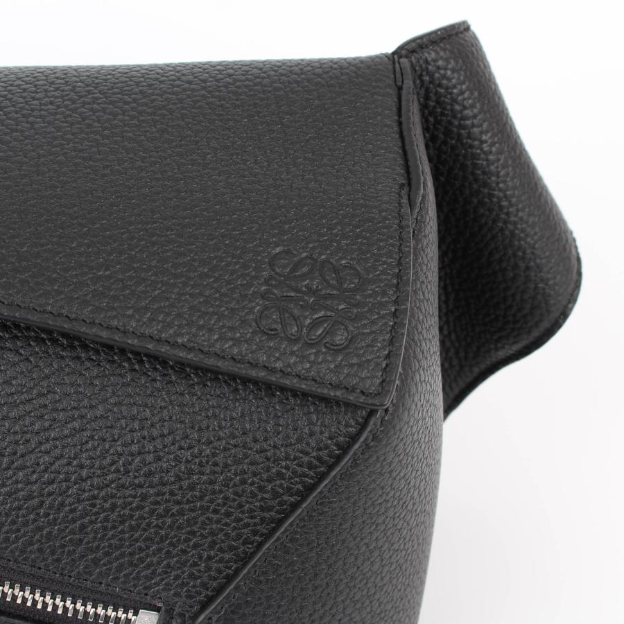 LOEWE（ロエベ） バッグ ボディバッグ PUZZLE SMALL BUMBAG パズル