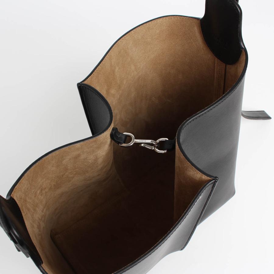 LOEWE（ロエベ） バッグ ショルダーバッグ BILBAO BUCKET MEDIUM