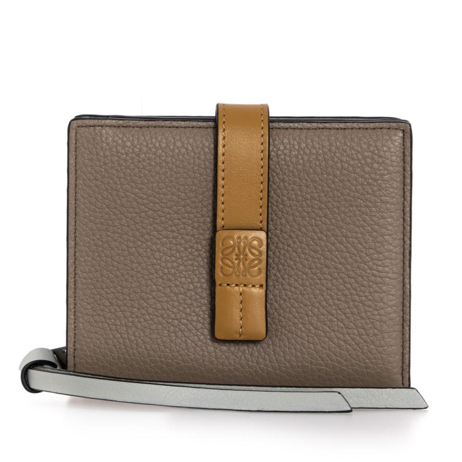 LOEWE ロエベ 財布 レディース 二つ折り財布 グリーン SOFT LOEWE ロエベ 財布 レディース 二つ折り財布 グリーン SOFT