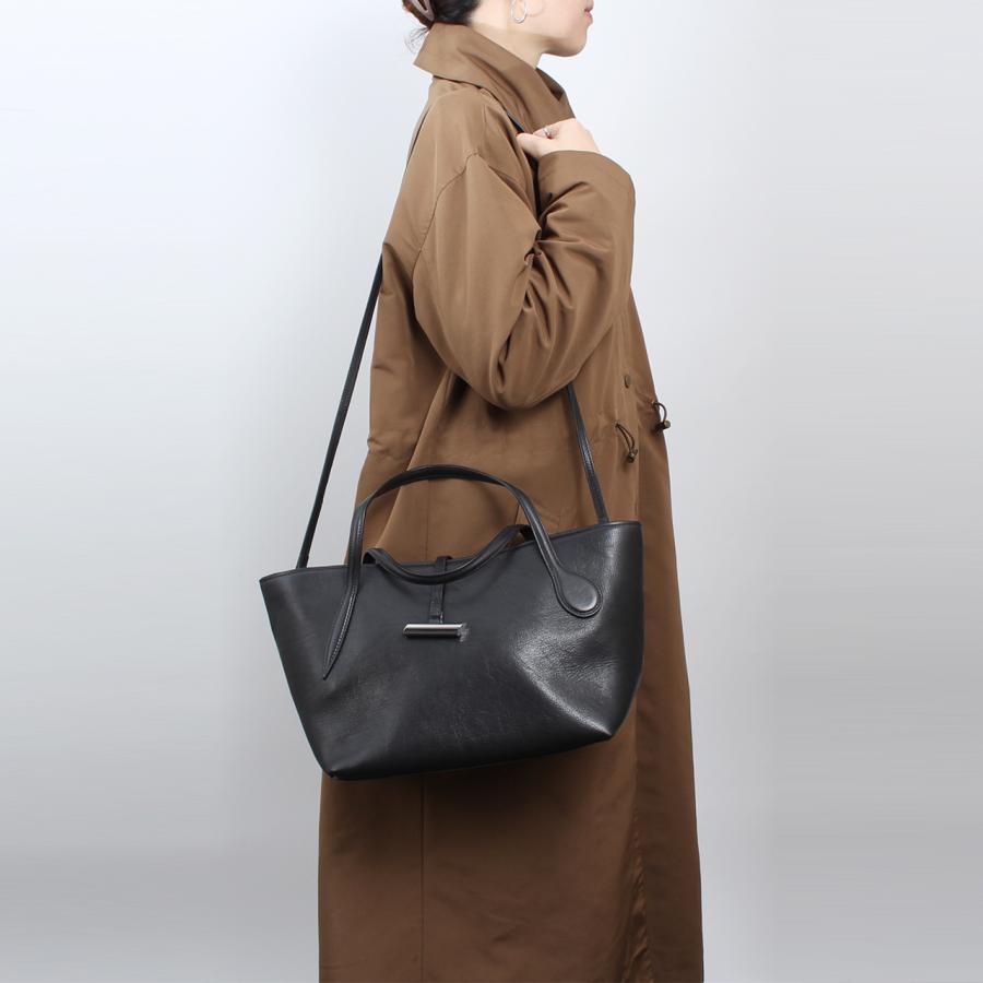 新品未使用☆Little Liffnerリトルリフナーハンドバックショルダー LITTLE LIFFNER（リトルリフナー） ショルダーバッグ - ネイビー