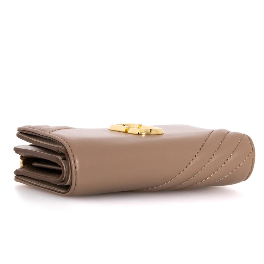 新品　マークジェイコブス　折り財布　二つ折り財布　　ベージュ Amazon | MARC JACOBS(マークジェイコブス) 財布 二つ折り ザ