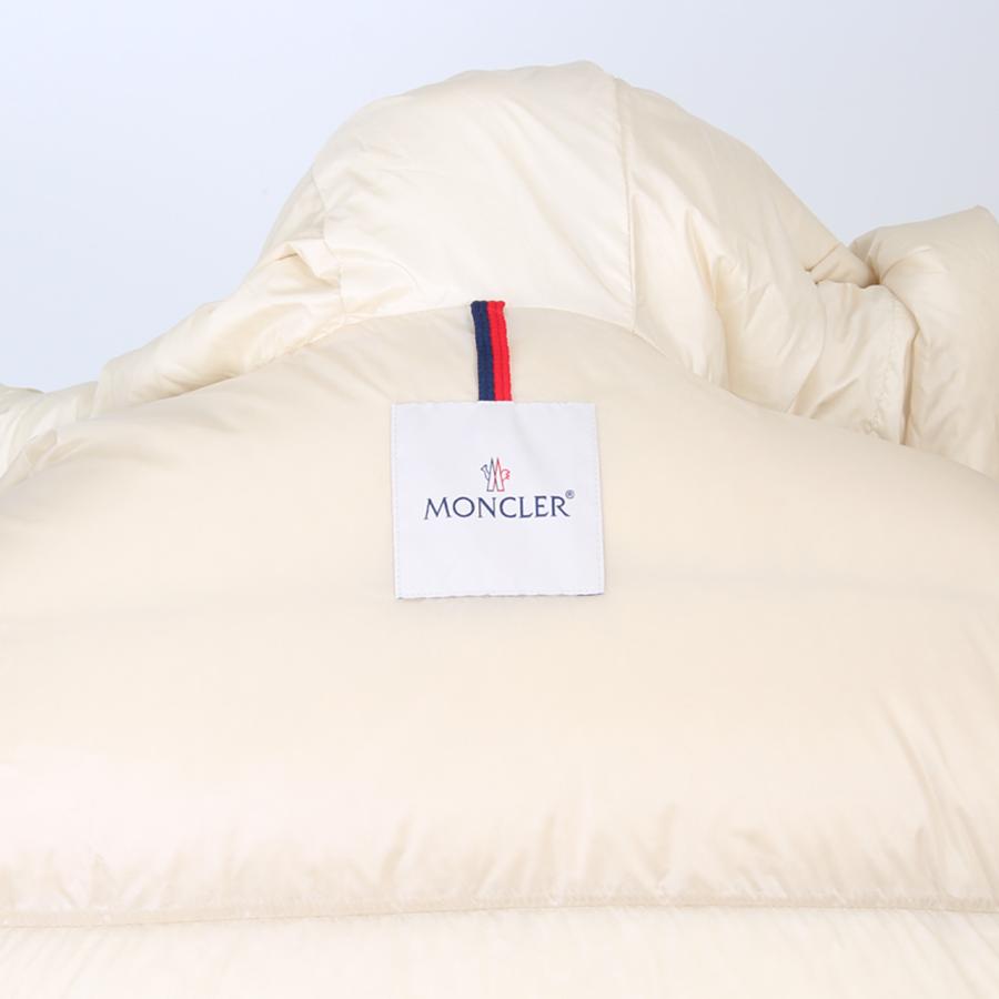 MONCLER（モンクレール） ダウンコート SUYENNE HOODED MID-LENGTH 