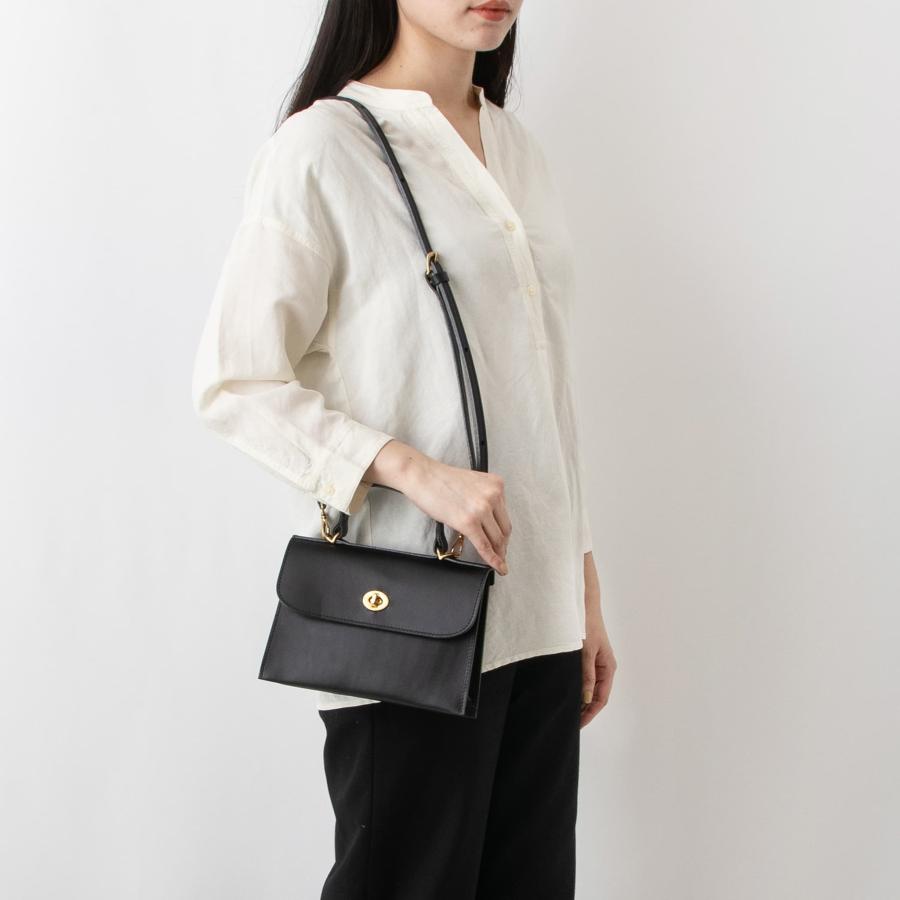 MIMI BERRY ショルダーバッグ　mini Hebe ミミベリー MIMI BERRY Mimi Berry ショルダーバッグ Mini Hebe