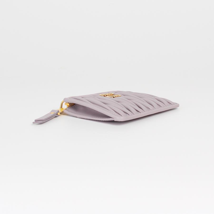 ミュウミュウ MIU MIU 財布 カードケース/コインケース MATELASSE NAPPA LEATHER CARD HOLDER マテラッセ ナッパレザー カードホルダー レディース 5MC093 AFPPの画像