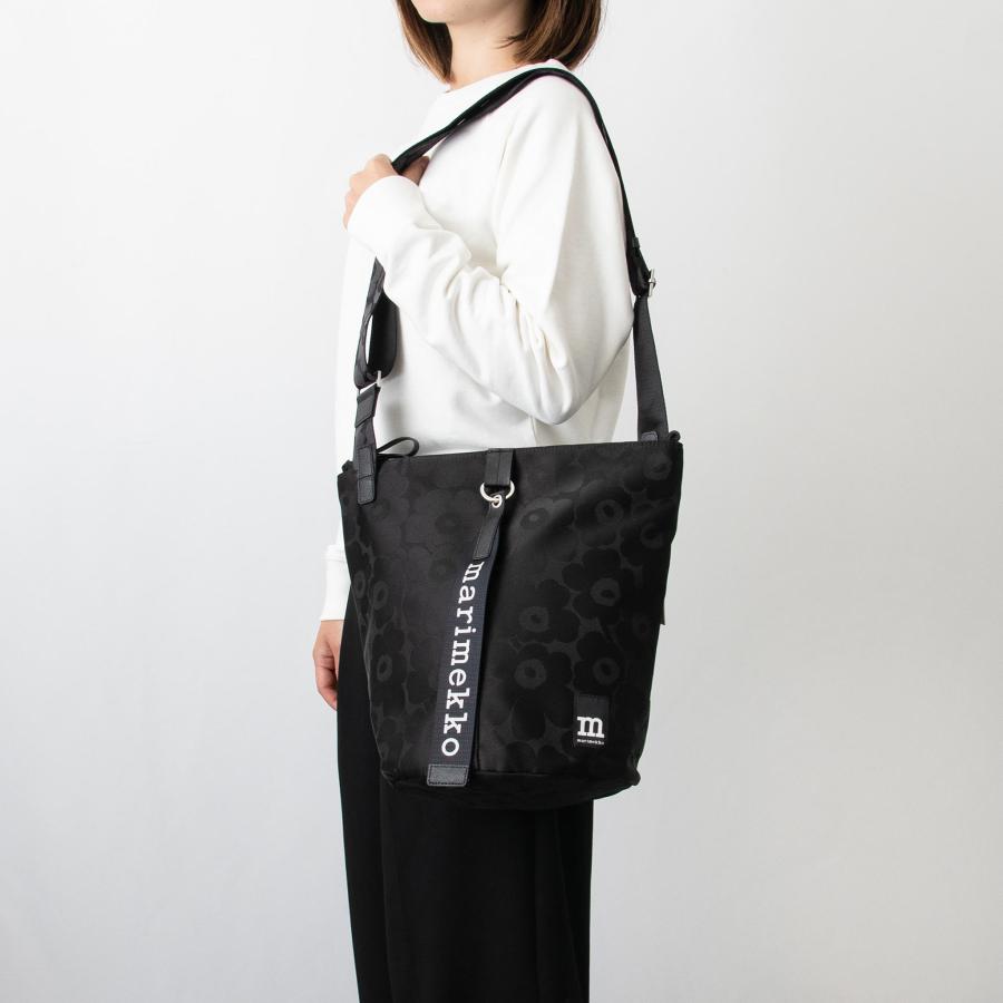 marimekko（マリメッコ） バッグ ショルダーバッグ WEAR ALL DAY