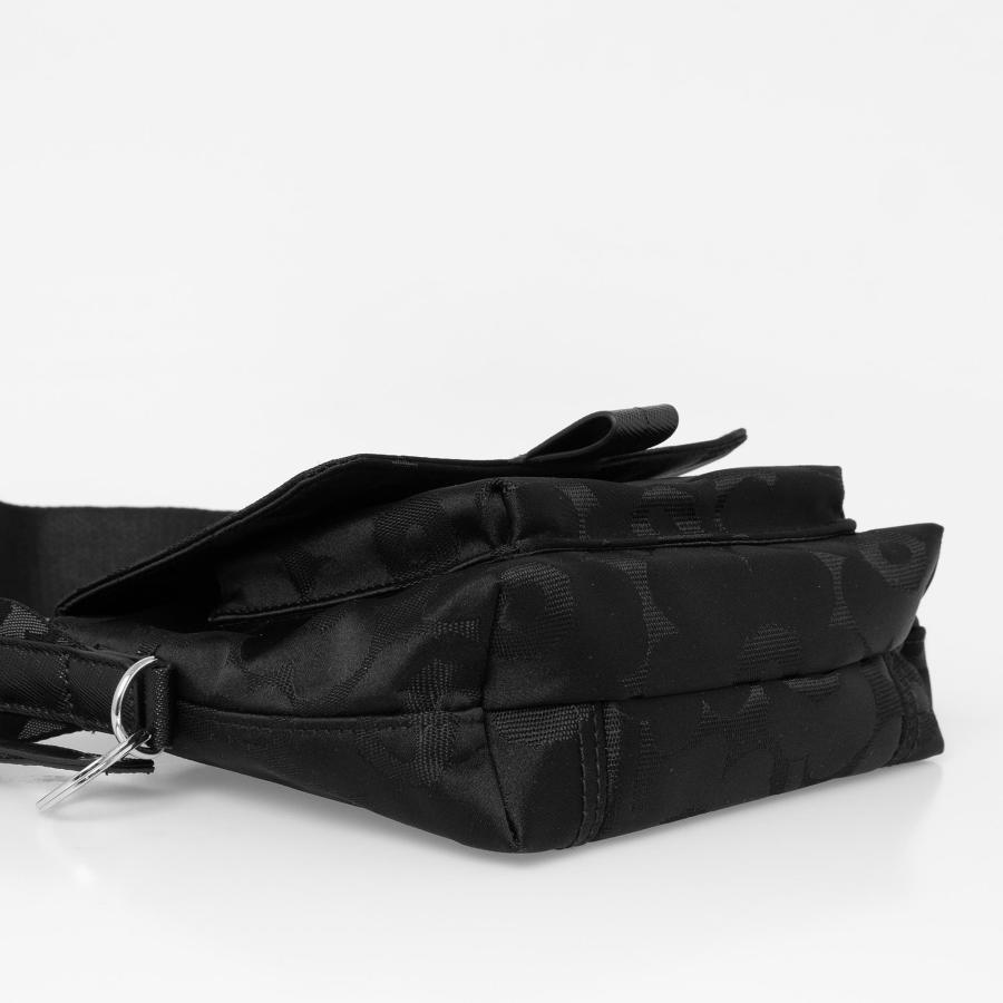 マリメッコ Mini Messenger Unikko ショルダーバッグ Mini Messenger Unikko ショルダーバッグ | Marimekko