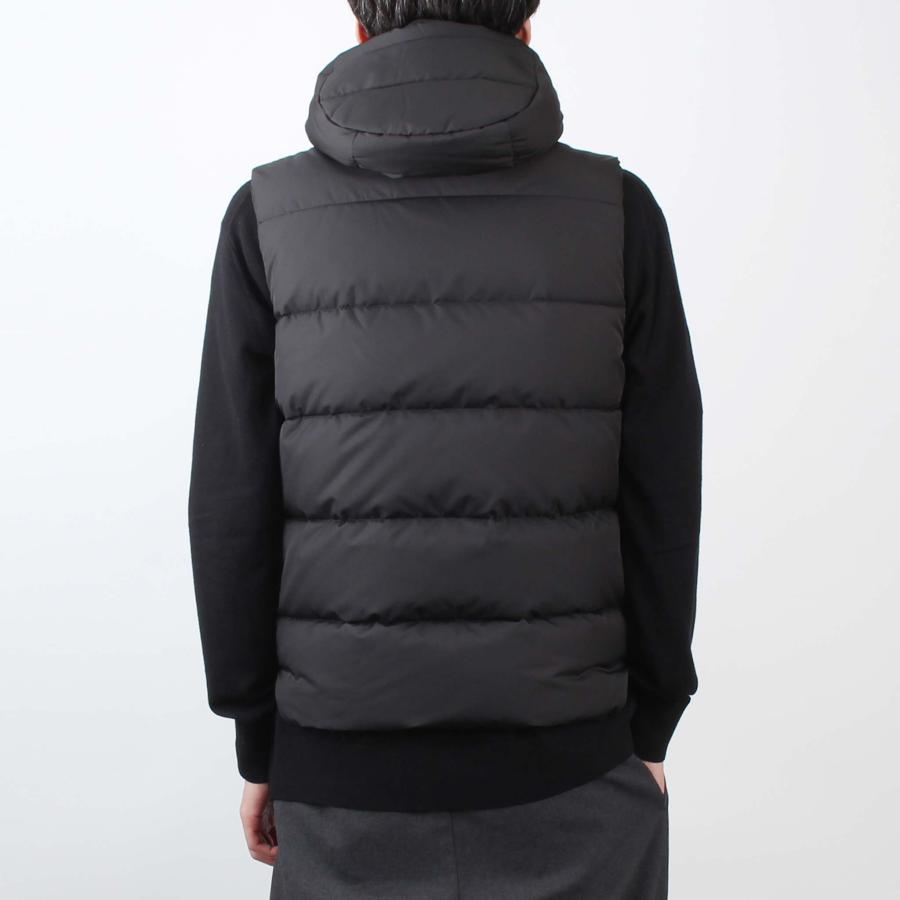 【匿名配送】White Moutaineering　18AW　ダウンベスト 110114.jpg