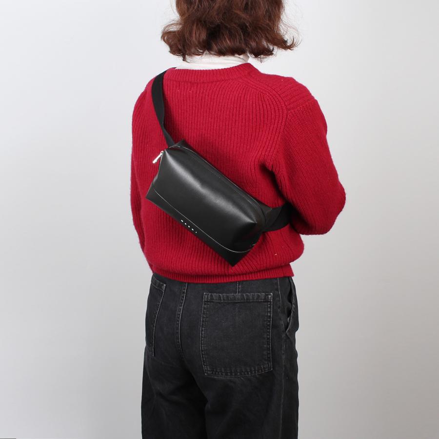 MARNI（マルニ） バッグ ボディバッグ BUMBAG テープベルト付き