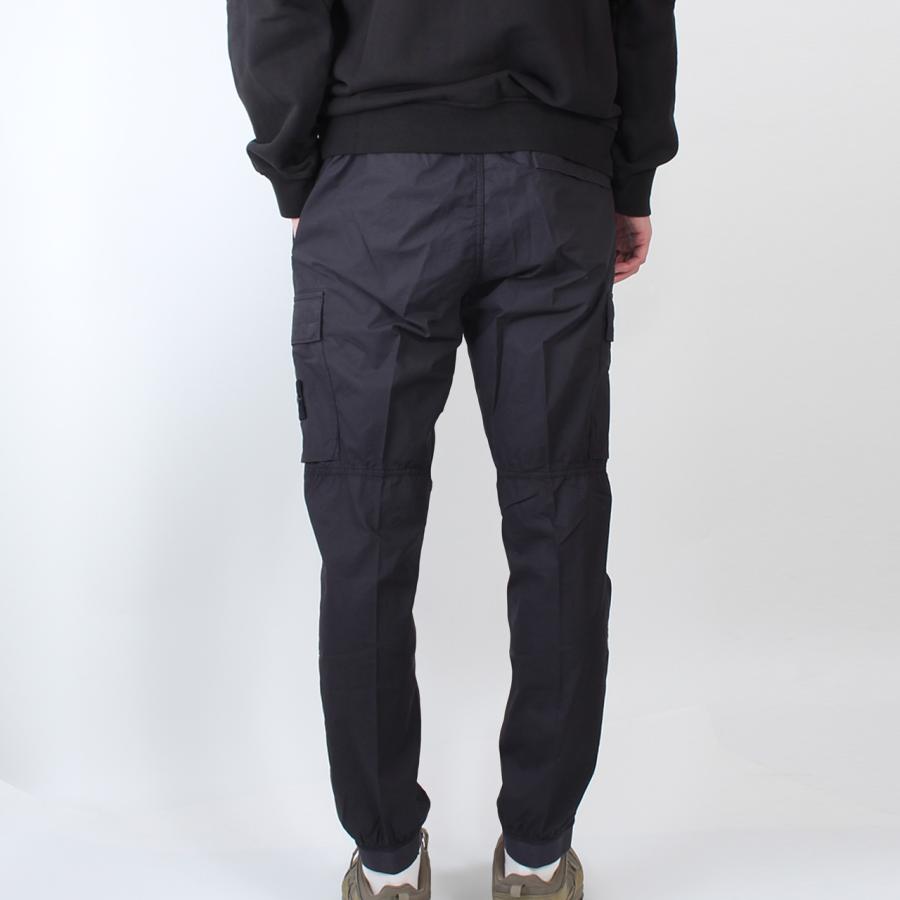 ストーンアイランド STONE ISLAND パンツ REGULAR TAPERED FIT CARGO TROUSERS WITH ELASTICATED WAISTBAND メンズ L1S153100031 S0003の画像
