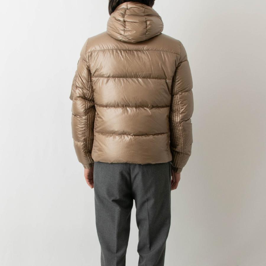 極美品 タトラス 国内正規 TATRAS ダウン ベルボ BELBO ゴールド TATRAS（タトラス） ダウンジャケット BELBO ベルボ ダウンジャケット