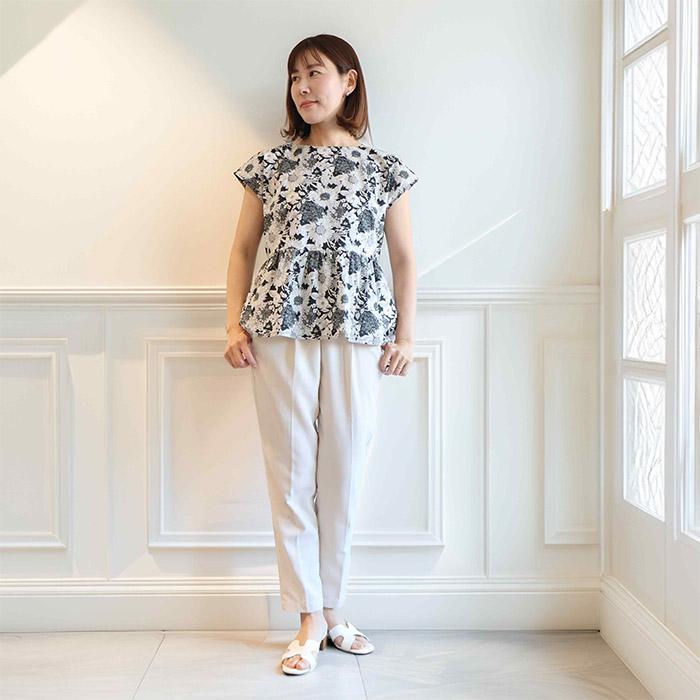 リバティ へプラムブラウス ＜スイムダンクレア＞黒白 夏ブラウス