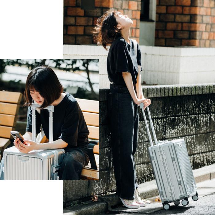 機内持ち込み対応 S/M スーツケース ストッパーダブル USBポート