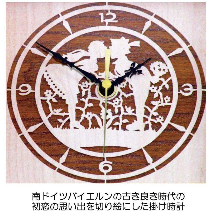 ドイツ製「バイエルンの初恋の思い出」木の切り絵の木製の掛け時計。 新型コロナ克服応援に５０％引きの半額での期間限定販売。 バイエルンの初恋の思い出 木の切り絵の木製の掛け時計 新型コロナ克服応援に５０％引きの半額での期間限定販売