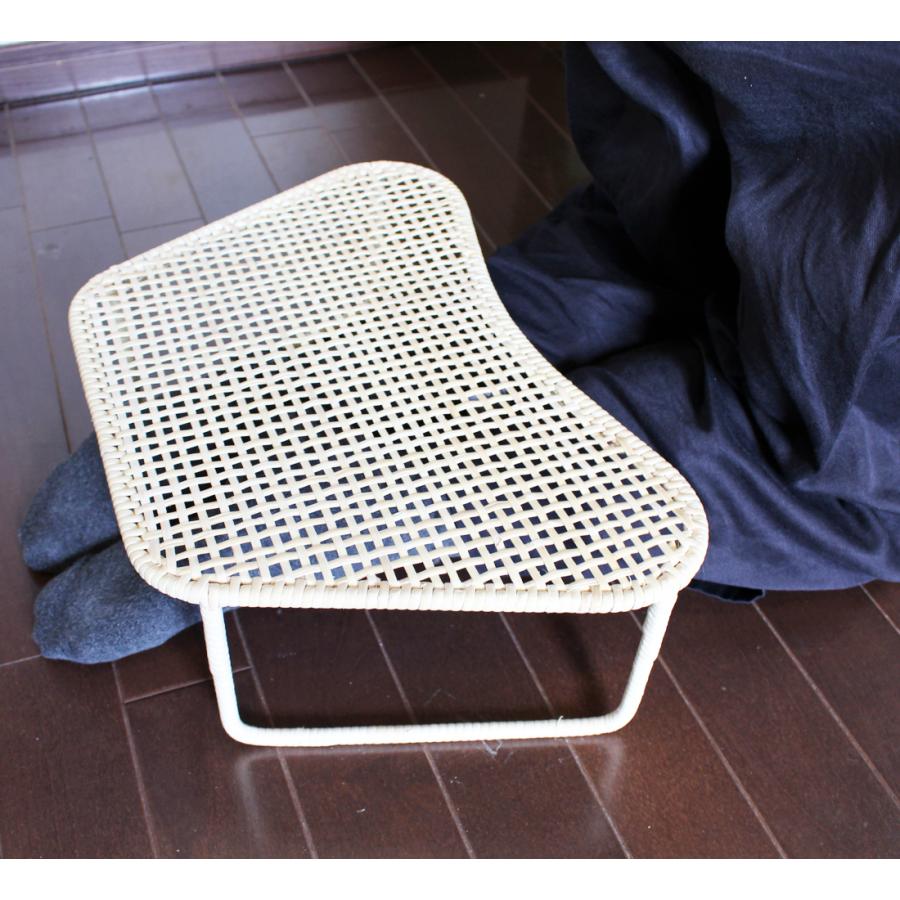籐正座椅子器/大きめ/長時間でも脚の痺れや膝の痛み軽減できる座椅子