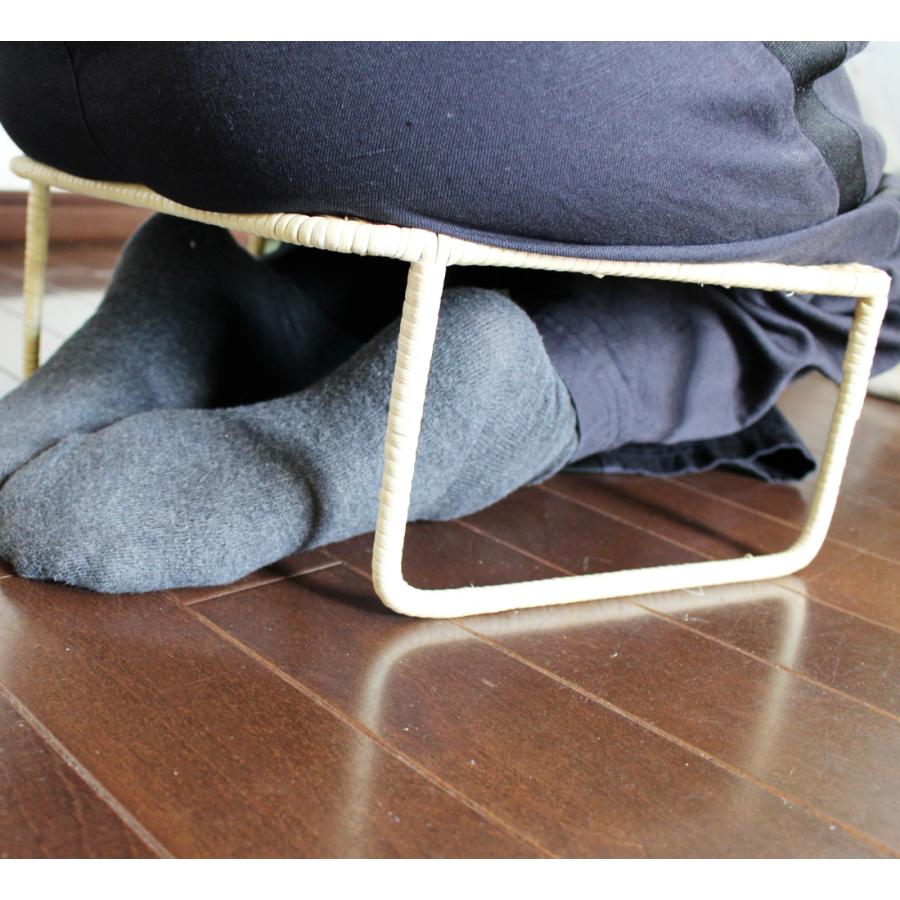 籐正座椅子器/大きめ/長時間でも脚の痺れや膝の痛み軽減できる座椅子