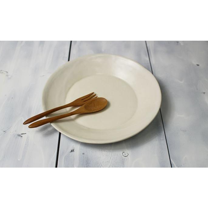 パン皿 リム皿 素朴 無骨 可愛いプレート皿 デザート ケーキ皿 リム皿A