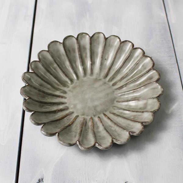 花びらのお洒落な小皿 かわいい取り皿 陶器/輪花皿A（小）グレー・灰色