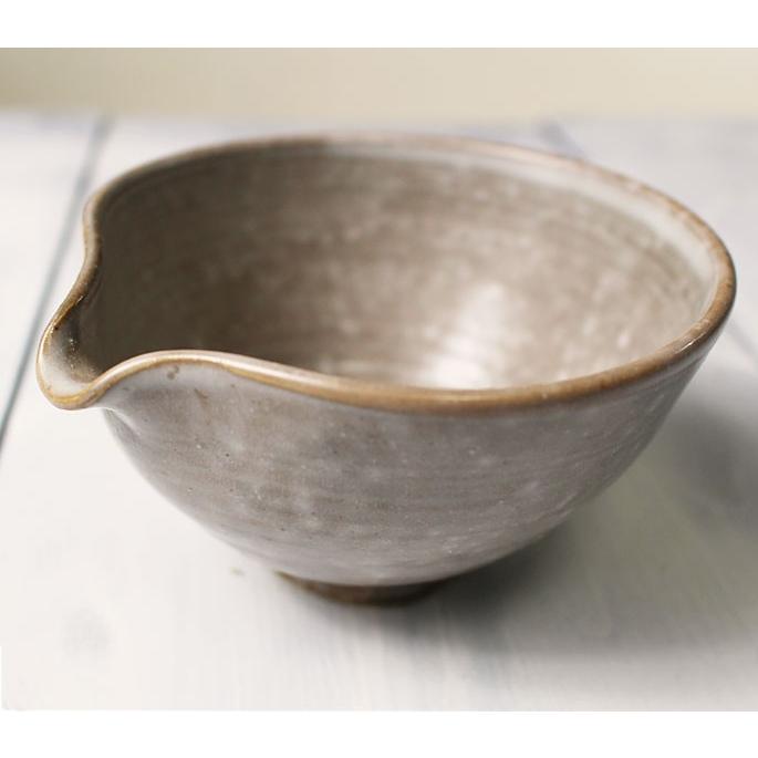 灰色の陶器の器 陶器お椀 とんすい スイーツの器/おしゃれな作家物の片口小鉢グレー