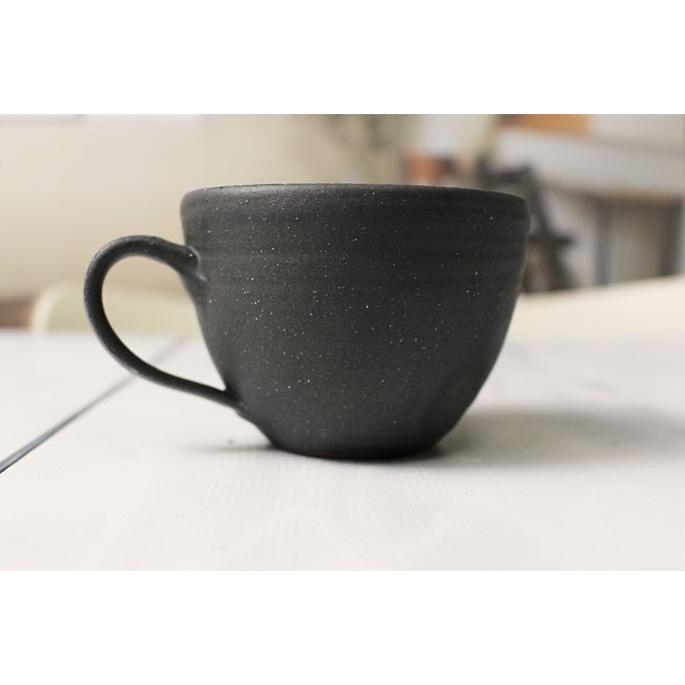 おしゃれな作家物 丸い形のコーヒーカップsimple4/丸型 黒 マット