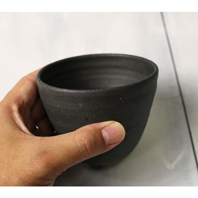 黒色陶器の手作りカップ DSC02579.jpg?v=1727564898&
