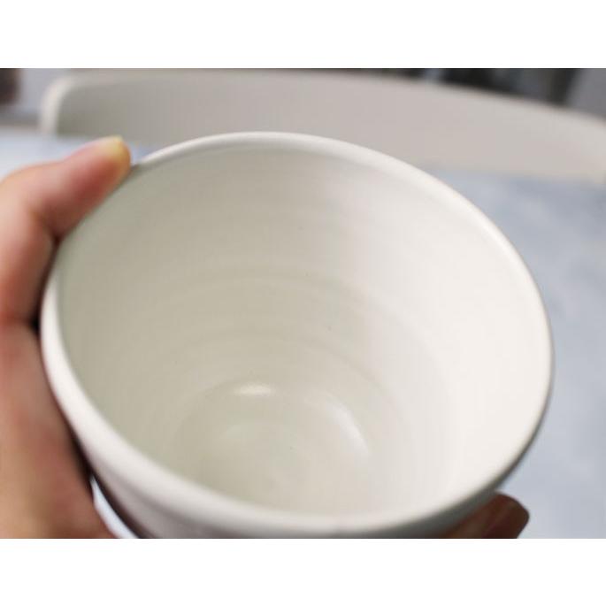 陶芸作家の手作り湯呑 フリーカップ/お洒落なマット 白光沢無し湯呑