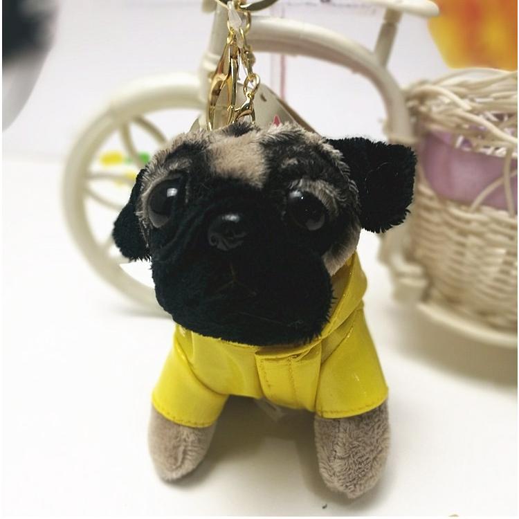 かわいいパグちゃんキーホルダー 選べる5色 レインコートをきたパグ