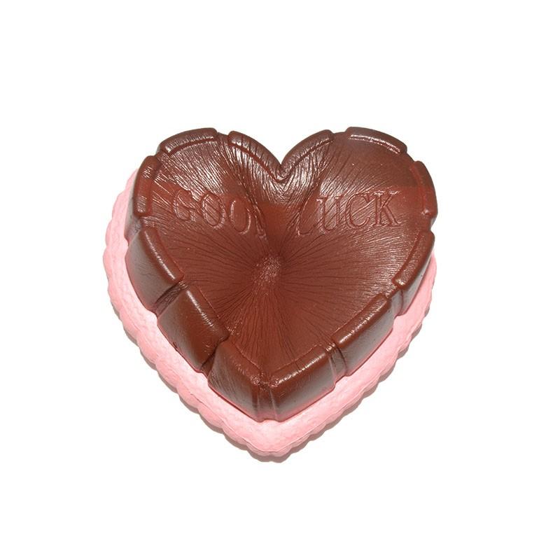 スクイーズ Kiibruハートのチョコレーケーキ : chimtam - 通販 - Yahoo