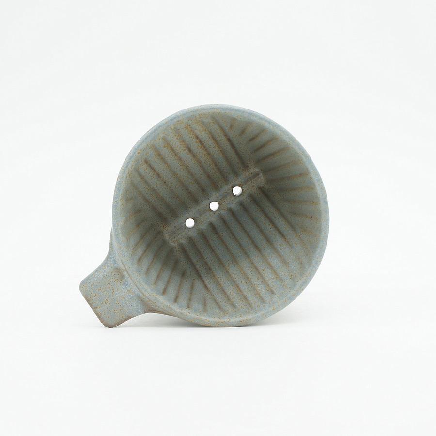 直営店 Ancient Pottery Dripper（エイシェントポタリー ドリッパー） AP006 3つ穴 台形 日本製 美濃焼 アンティーク | CHIPS | 06