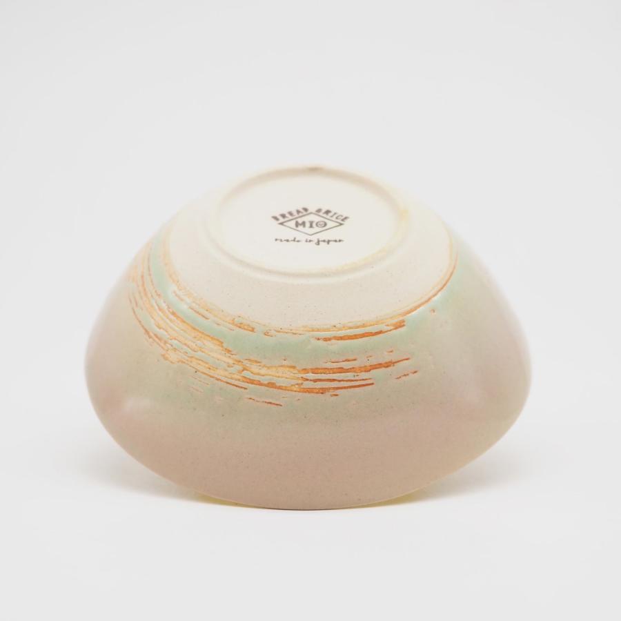 直営店 艶釉の器 ボウルＭ 日本製 美濃焼 陶器 中鉢 パンとごはんと... 菱沼未央さん  M12 | CHIPS | 06