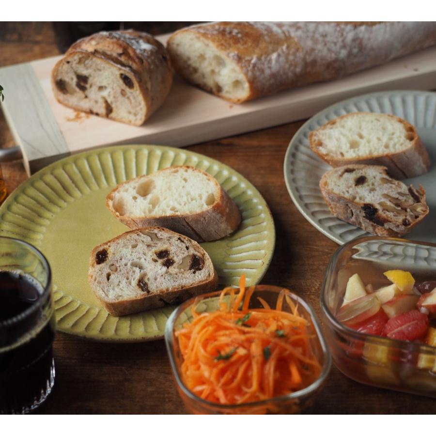 直営店 ひらひらの器 ラウンドプレートＬ 日本製 美濃焼 陶器 パンとごはんと... 菱沼未央さん  M044 | CHIPS | 10