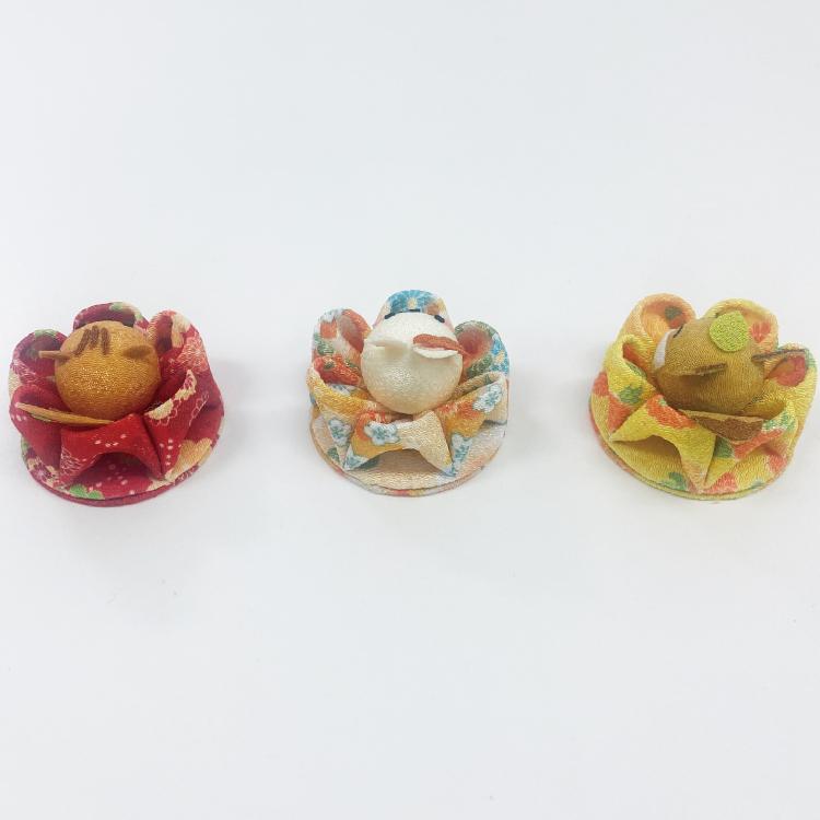受注生産品】秋シリーズ つまみ細工[秋/単品 つまみ花の手のり細工