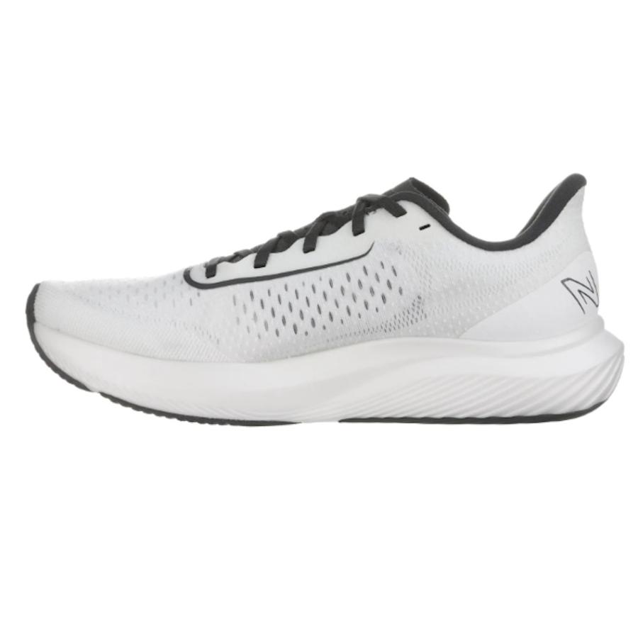 [ニューバランス] ランニングシューズ FuelCell MFCXCW3 ニューバランス] ランニングシューズ FuelCell MFCXCW3