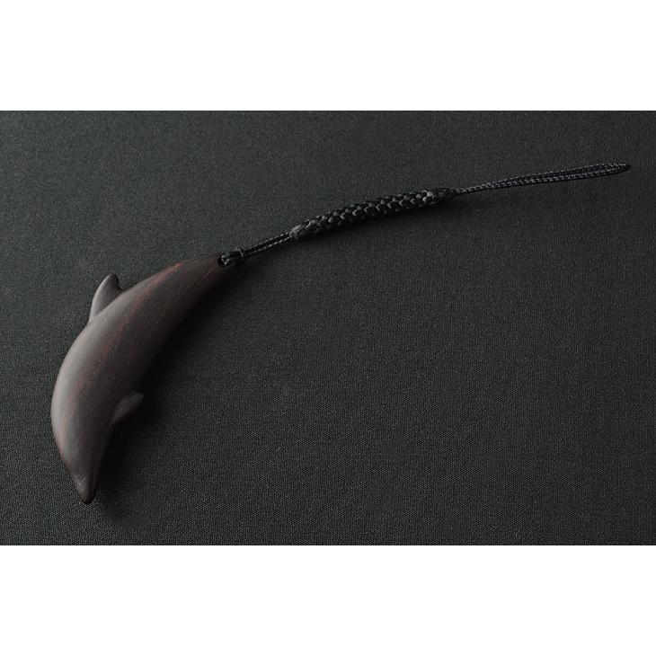 ストラップ 根付 イルカ 本紫檀 携帯ストラップ キーホルダー 木製 ローズウッド シンプル デザイン 無垢 高品質 上質 ギフト プレゼント 贈り物 |  | 01