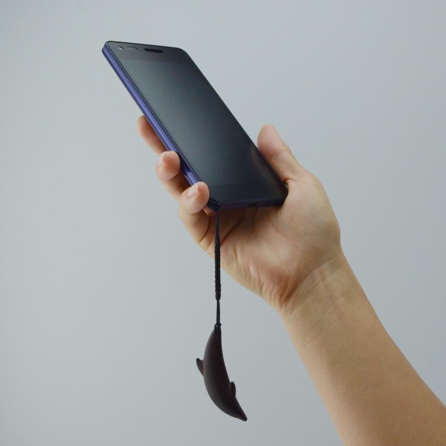 ストラップ 根付 イルカ 本紫檀 携帯ストラップ キーホルダー 木製 ローズウッド シンプル デザイン 無垢 高品質 上質 ギフト プレゼント 贈り物 |  | 04