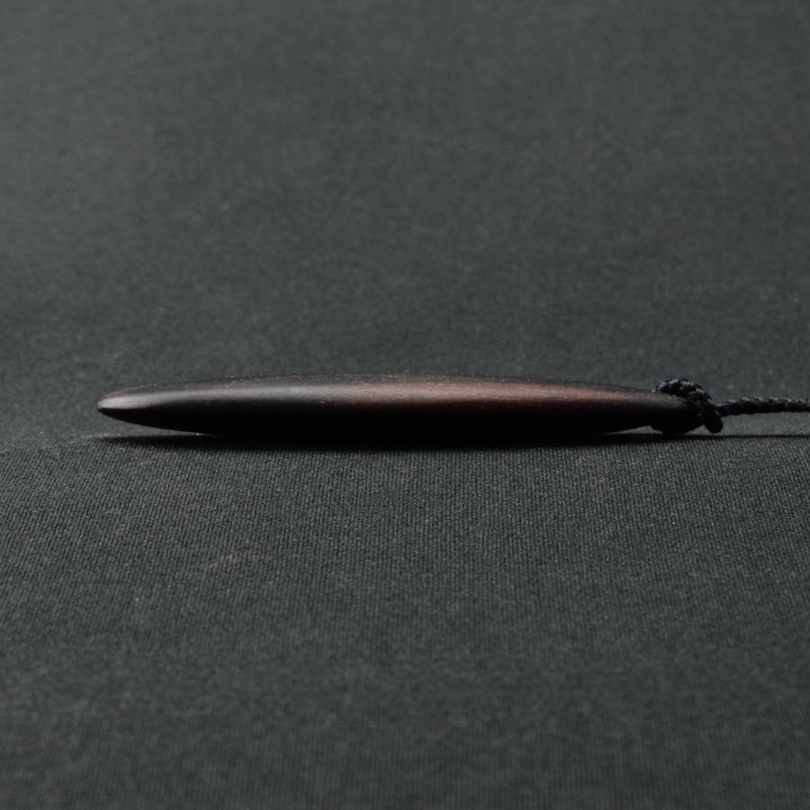 ストラップ 根付 楕円 本紫檀 携帯ストラップ キーホルダー 木製 ローズウッド シンプル デザイン 無垢 高品質 上質 ギフト プレゼント 贈り物 |  | 02