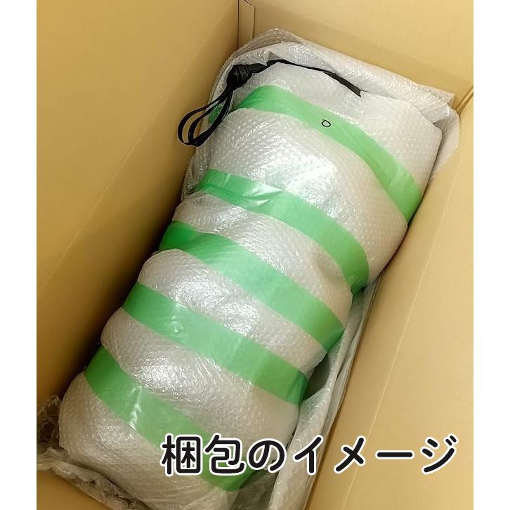 大きなバナナの房、丸ごとそのままお届け 